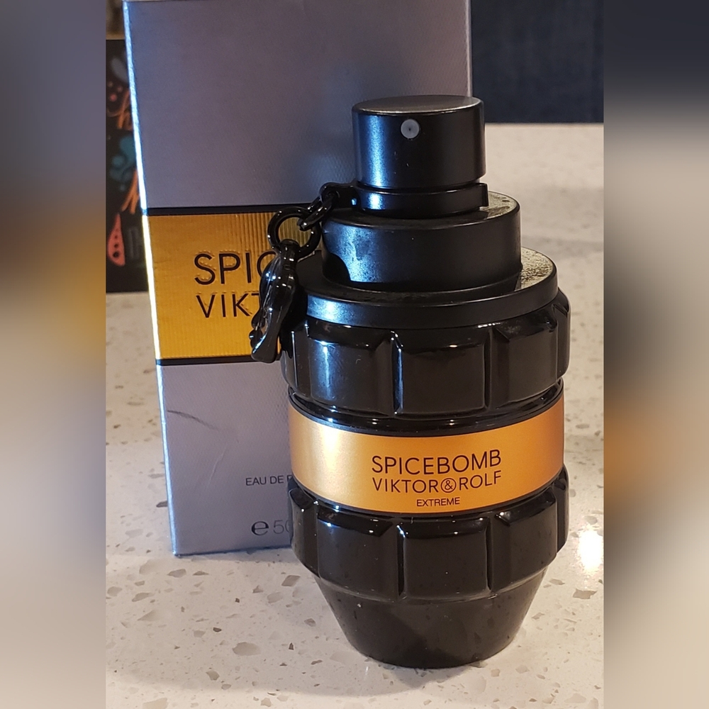 SPICEBOMB by VIKTOR & ROLF cologne for nen [ 1.7 oz 50ML ]